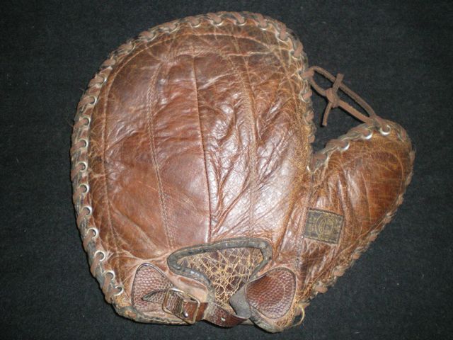 A.J. Reach Basemitt Back 2